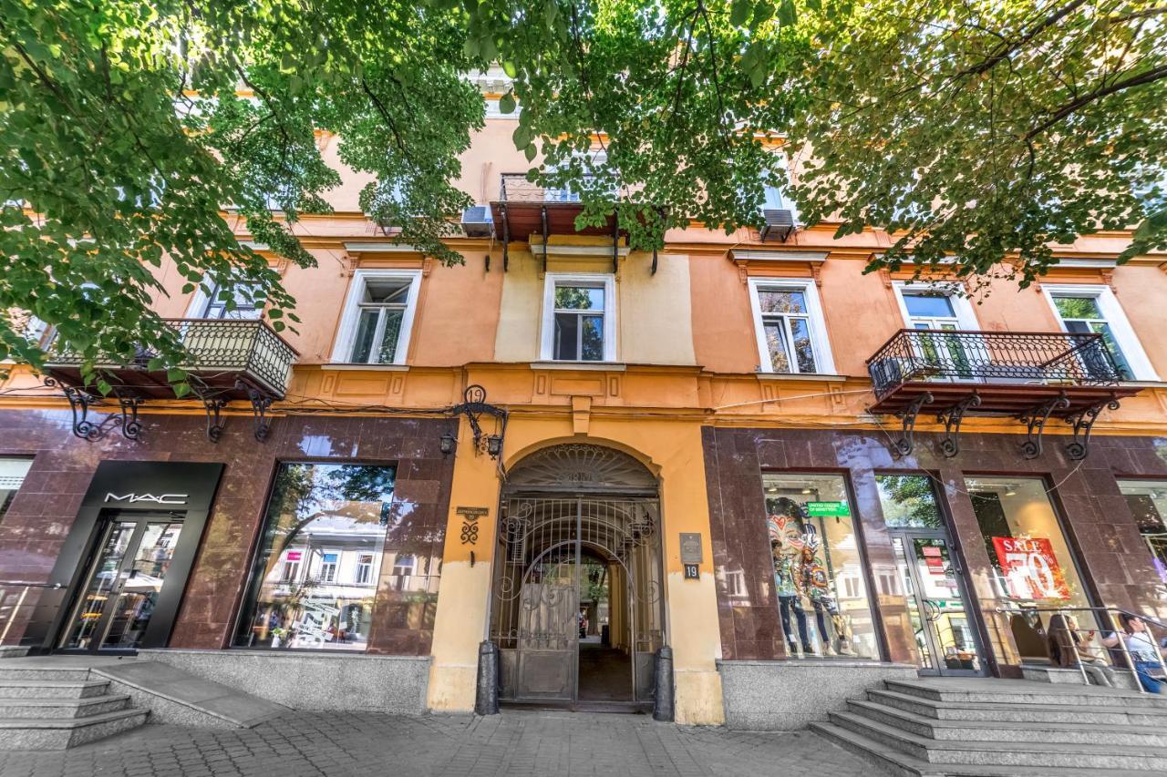 Deribasovskaya, 19 Apartment オデッサ エクステリア 写真
